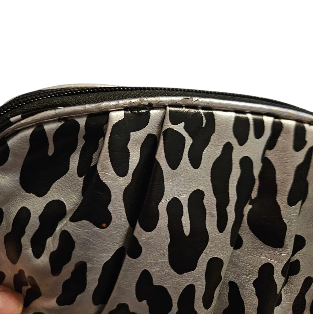 Betseyville Cosmetic Makeup Bag Cheetah Leopard print w/ vegan black patent trim